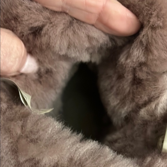 UGG Pink Winter Boots with Fluffy Trim - Picture 11 of 16